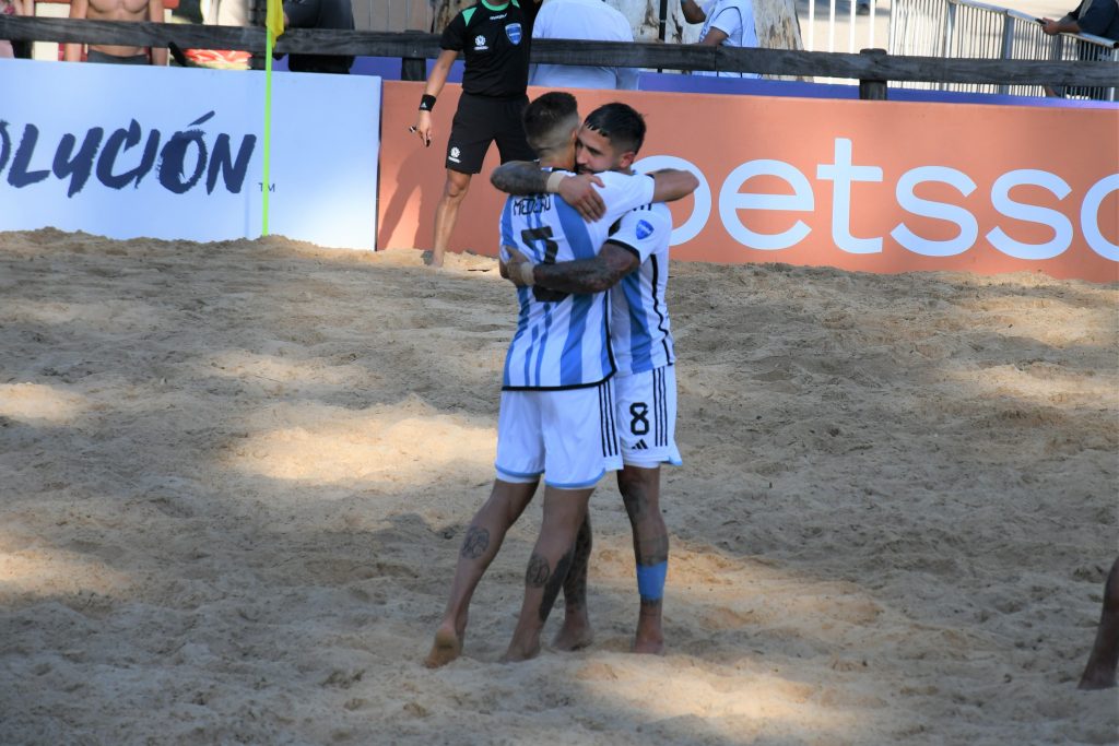 Argentina volvió a ganar en la Copa América de Fútbol Playa y liderá el Grupo A.