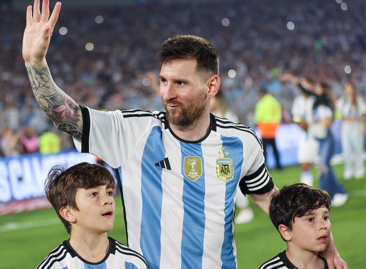 Leo Messi llegó a los 800 goles.