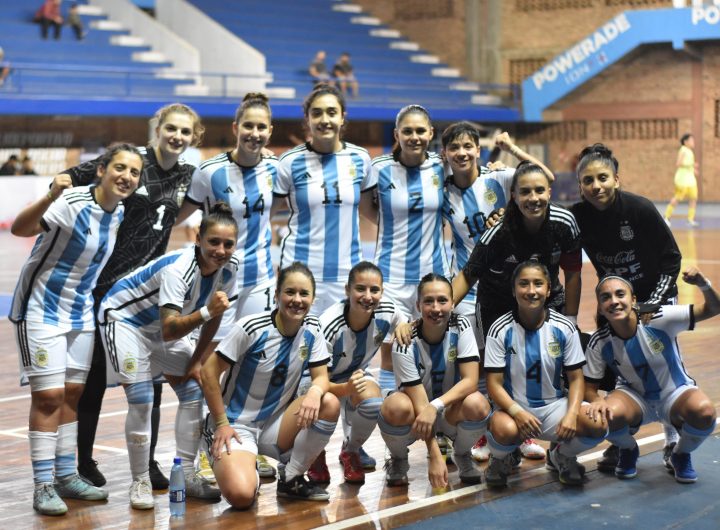 Selección Femenina de Futsal: victoria sobre Paraguay