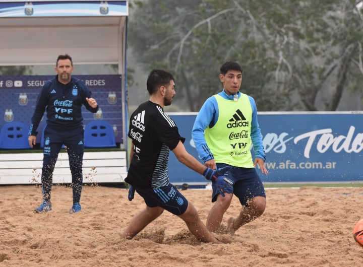 La Selección Argentina de Fútbol Playa se entrenó en el Predio de Ezeiza con la mira fija en el Mundial que se jugará en noviembre.
